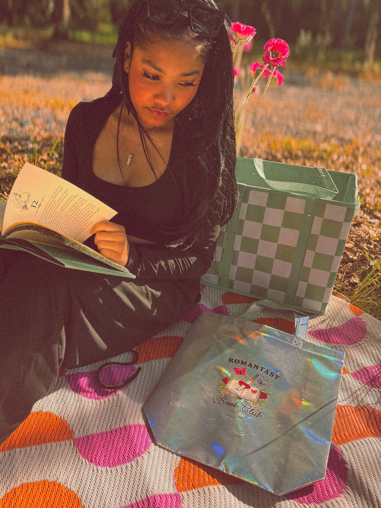 Romantasy • Holographic Shopping Bag