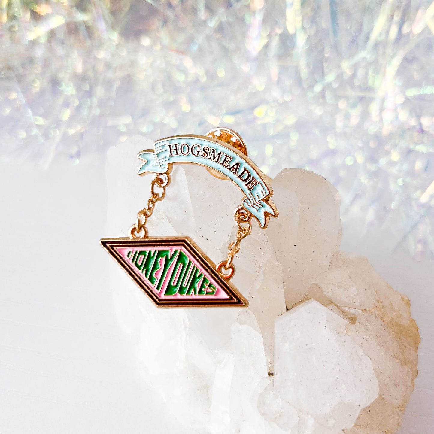 Hogsmeade Honeydukes - Premium Enamel Pin