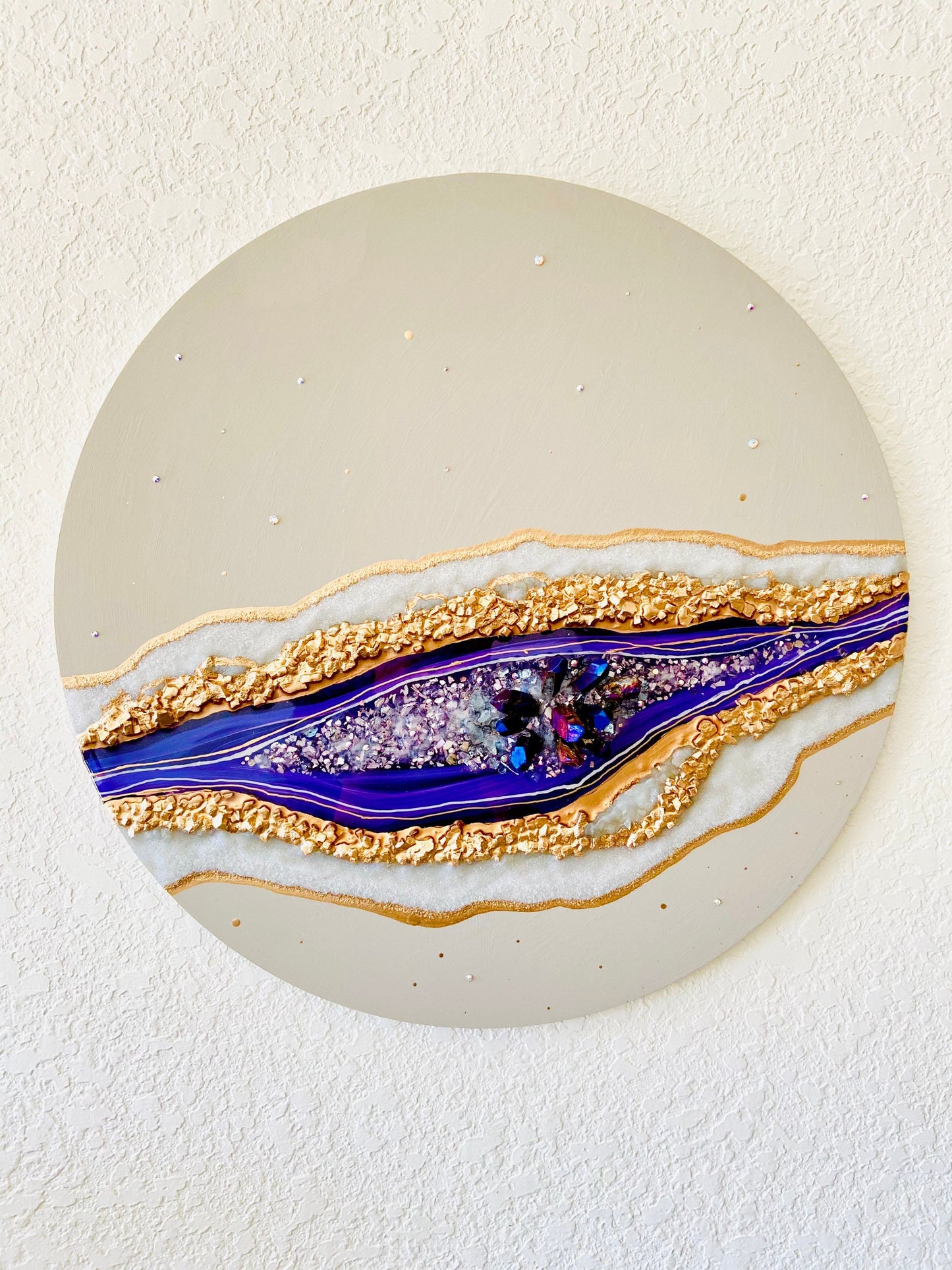 Royalty - 18” Crystal Resin Geode Painting